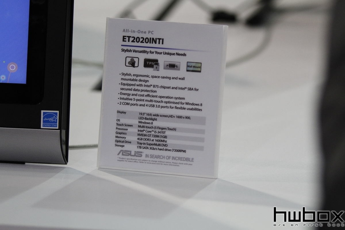 HWBOX @ Computex 2013: Η Asus μας ξεναγεί στο Booth της