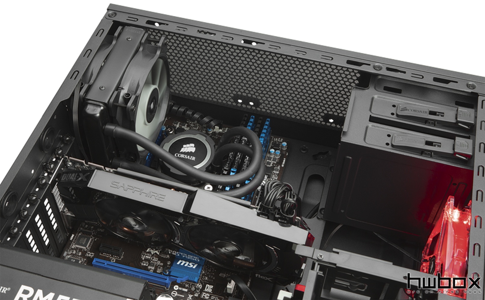 Τρία νέα Gaming Cases λανσάρει η Corsair