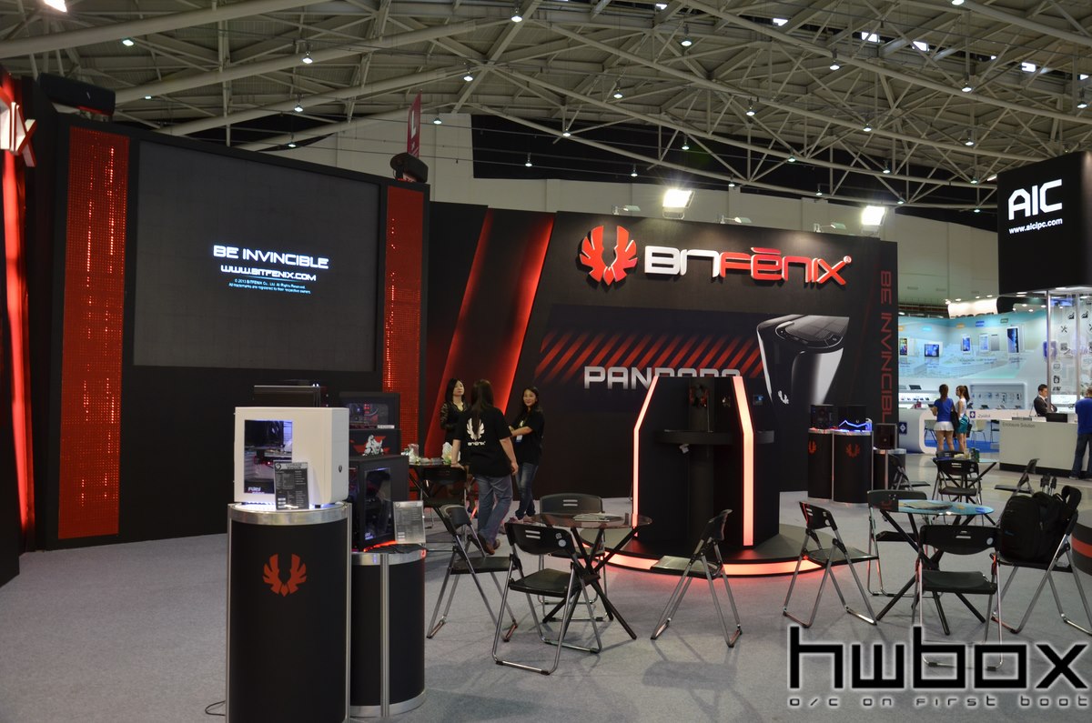 HWBOX @ Computex 2014: Bitfenix Booth