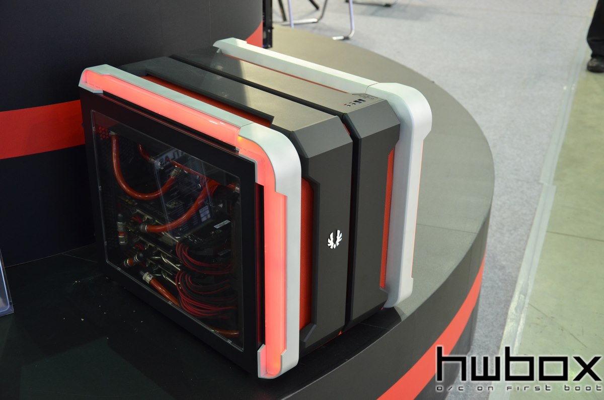 HWBOX @ Computex 2014: Bitfenix Booth