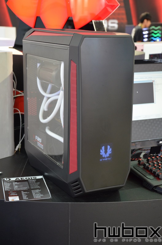 HWBOX @ Computex 2014: Bitfenix Booth