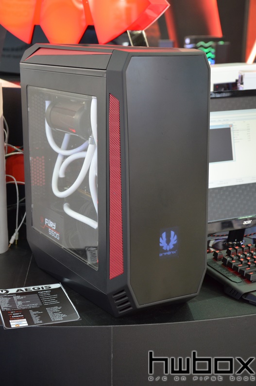 HWBOX @ Computex 2014: Bitfenix Booth