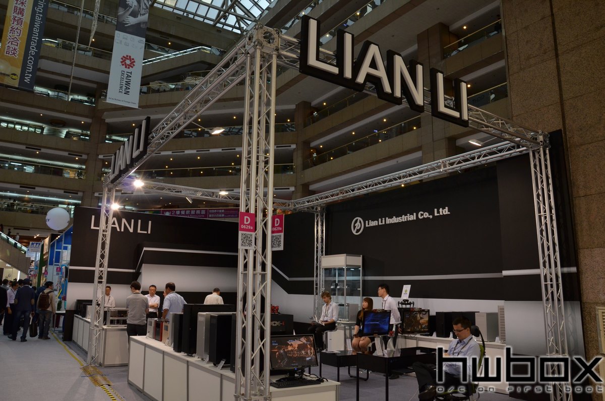 HWBOX @ Computex 2014: Lian Li Booth