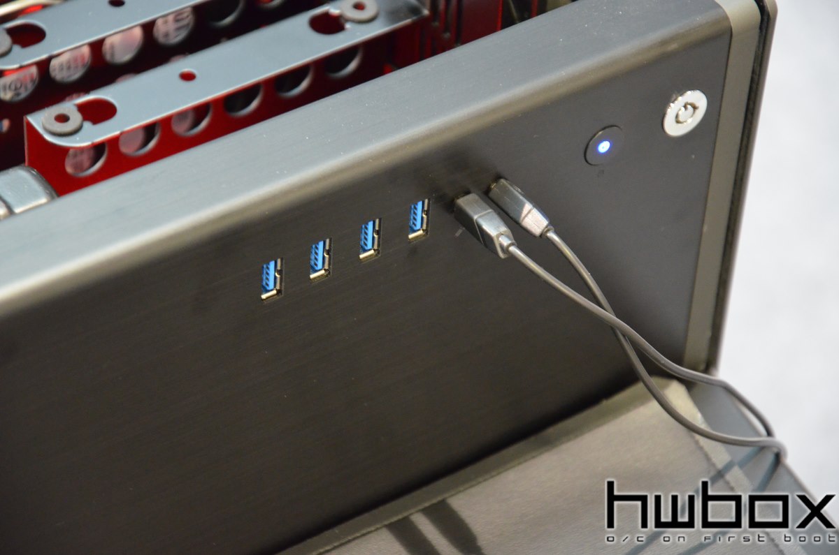 HWBOX @ Computex 2014: Lian Li Booth