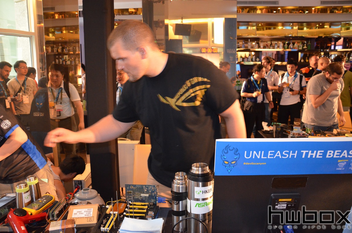 HWBOX @ Computex 2014: Intel Overclocking Event