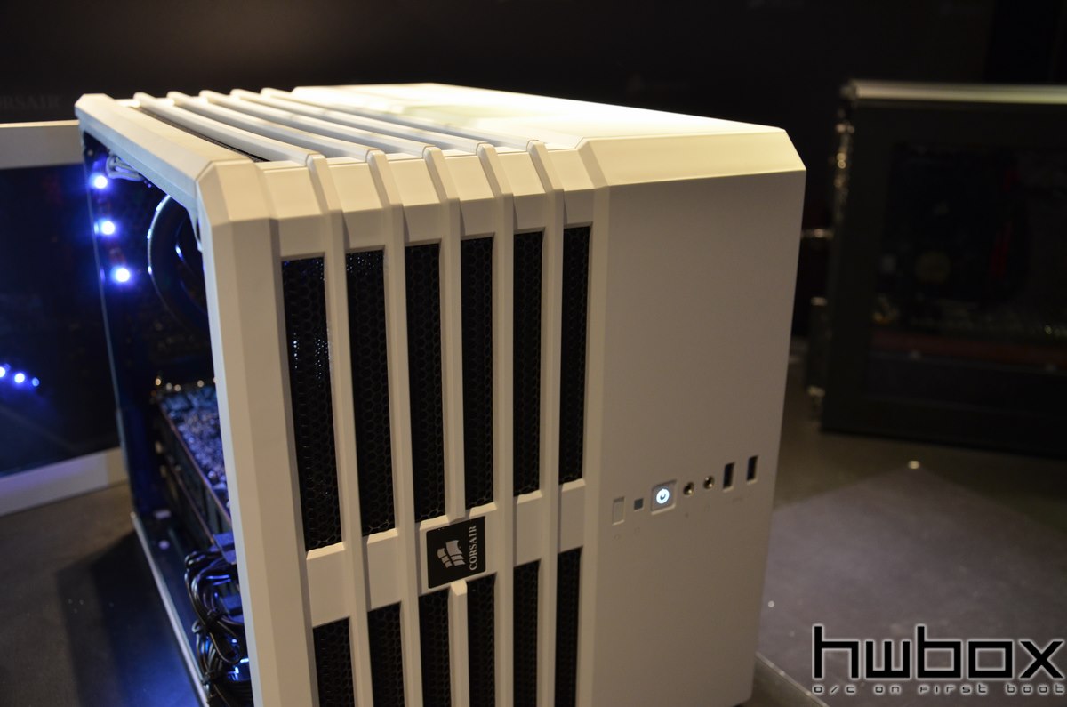 HWBOX @ Computex 2014: Corsair Booth