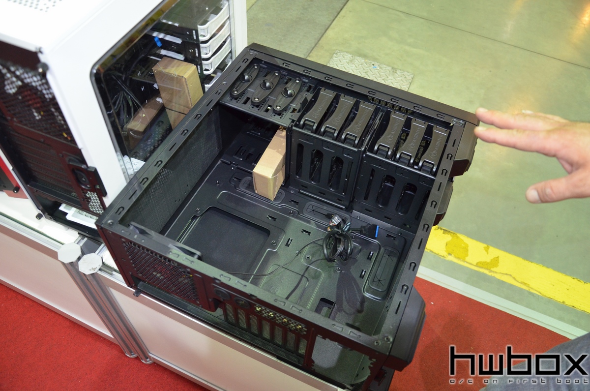 HWBOX @ Computex 2014: Raijintek Booth