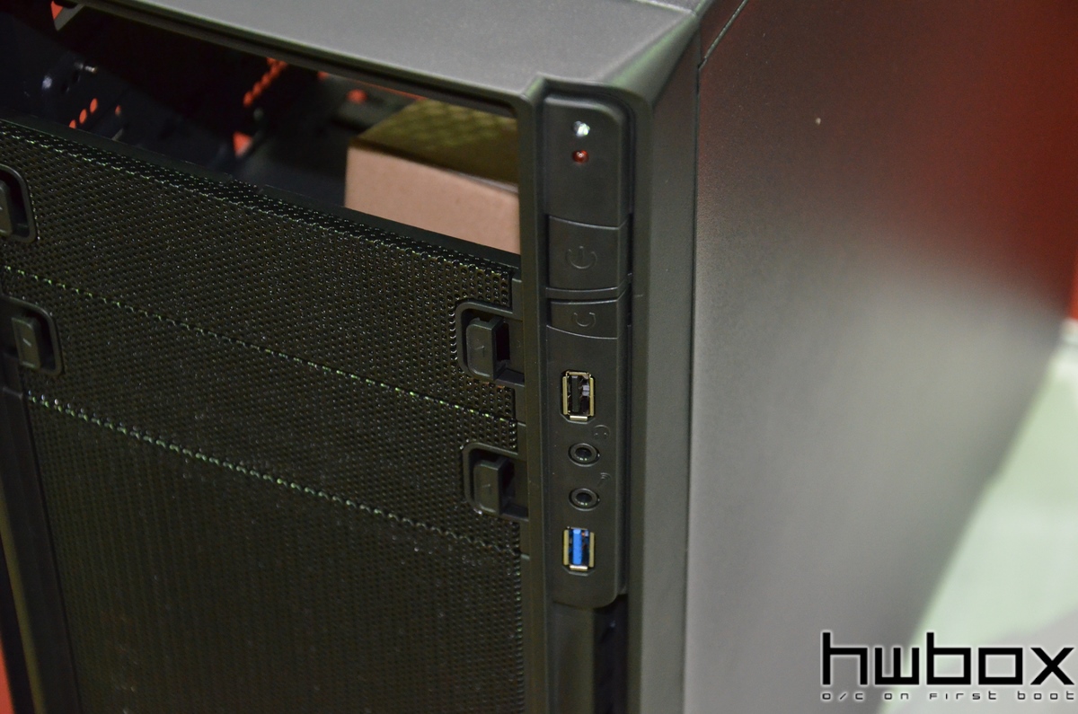 HWBOX @ Computex 2014: Raijintek Booth