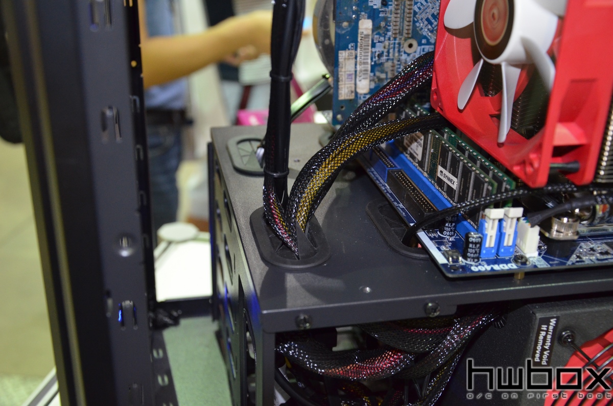 HWBOX @ Computex 2014: Raijintek Booth