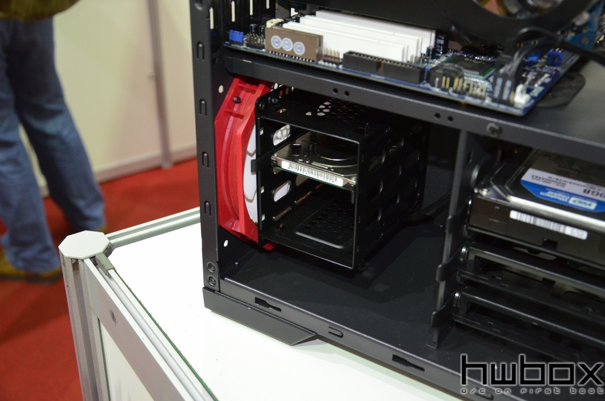 HWBOX @ Computex 2014: Raijintek Booth