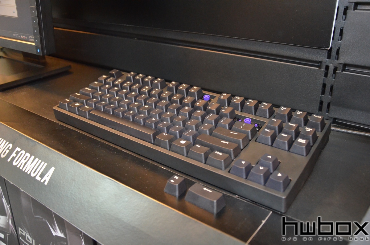 HWBOX @ Computex 2014: CMStorm Booth