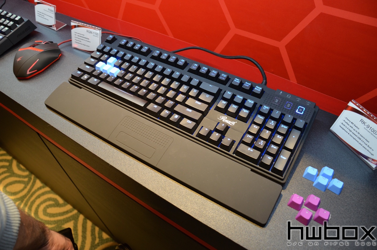 HWBOX @ Computex 2014: Rosewill Booth