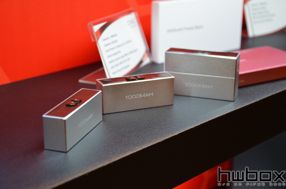 HWBOX @ Computex 2014: Rosewill Booth