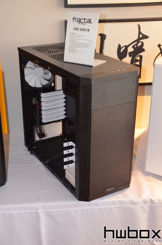 HWBOX @ Computex 2014: Fractal Design booth