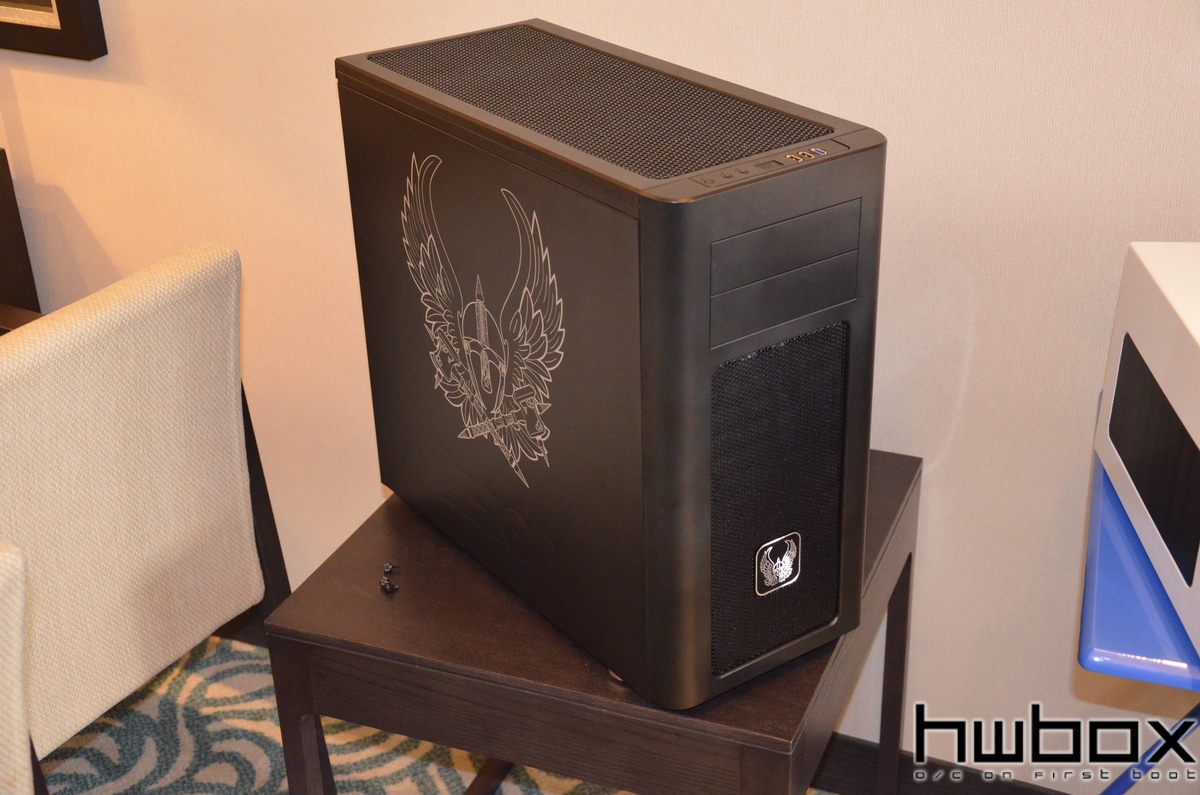 HWBOX @ Computex 2014: Fractal Design booth