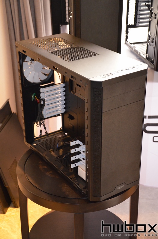 HWBOX @ Computex 2014: Fractal Design booth