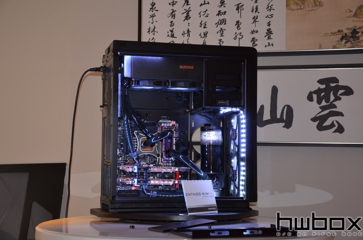 HWBOX @ Computex 2014: Phanteks booth