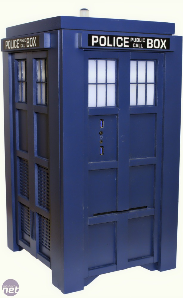 Case Mod: Tardis Gaming Computer by RebootTech