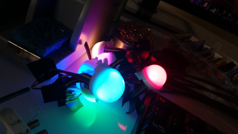 DIY: Ράφι με LED δυναμικό φωτισμό!