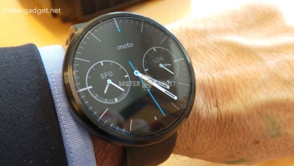 Moto 360 Smartwatch με δυνατότητα ασύρματης φόρτισης