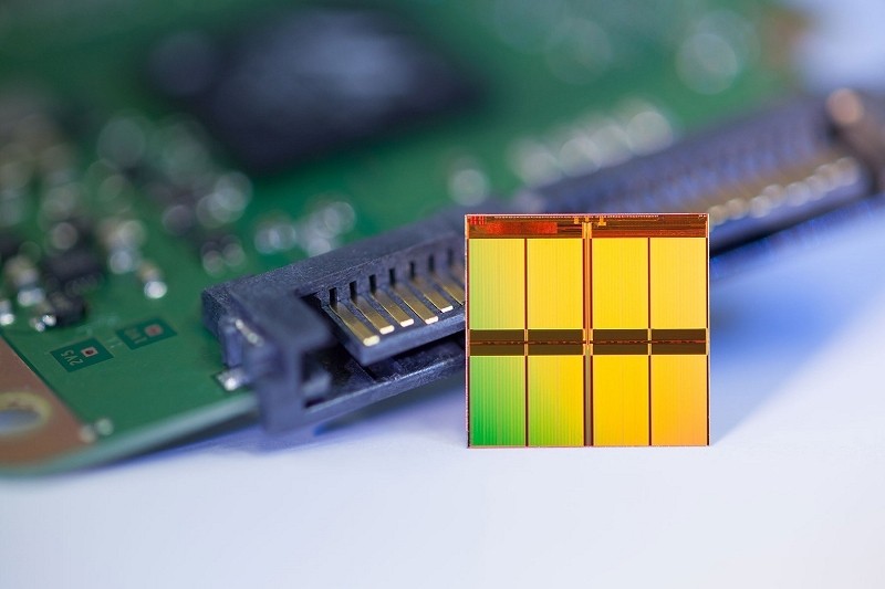 Η Intel ετοιμάζει SSD με τεχνολογία 3D NAND για το 2015