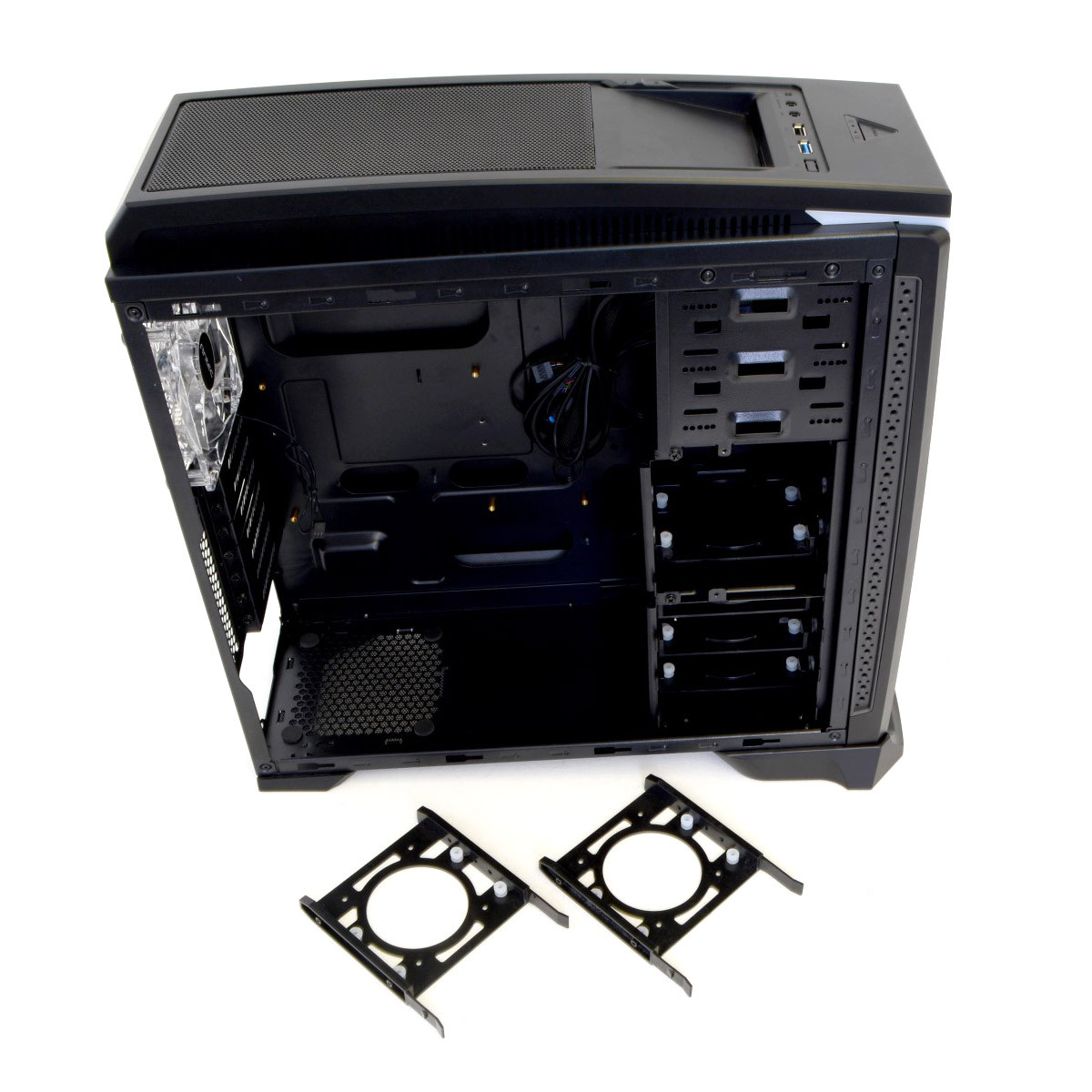 GX300: Νέο entry-level chassis από την Antec