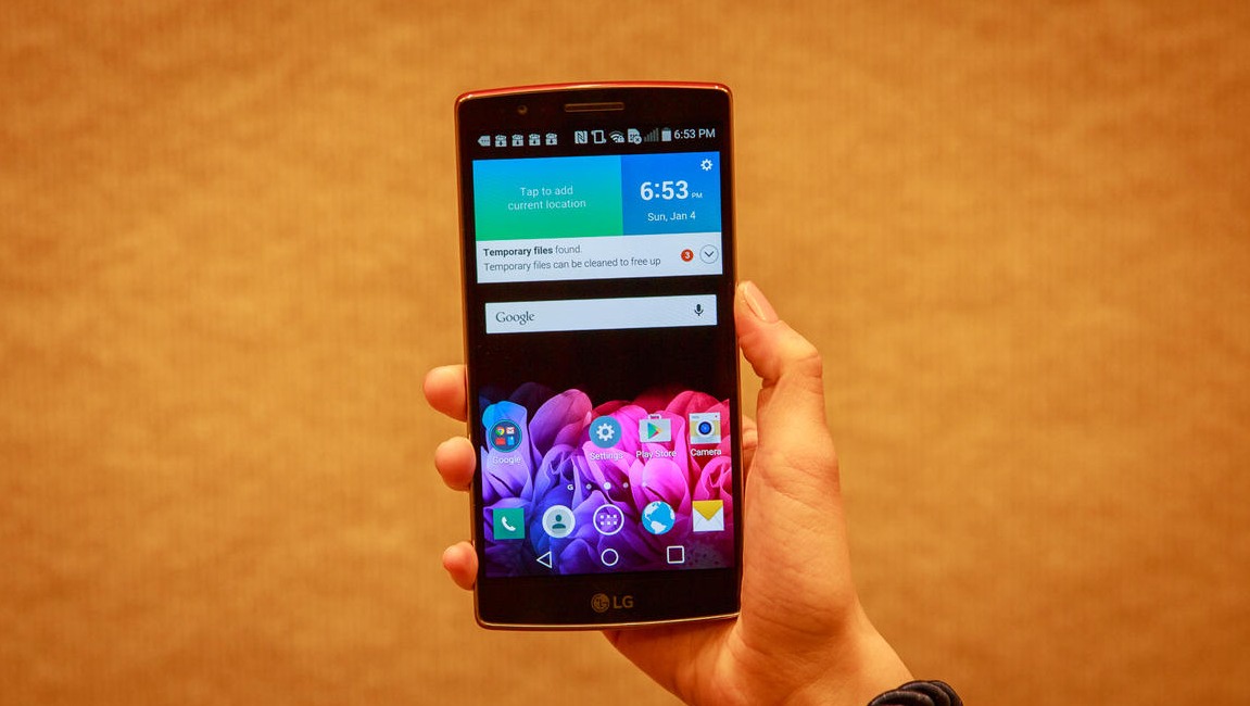 Το LG G Flex 2 με σάρκα και οστά στην CES 2015