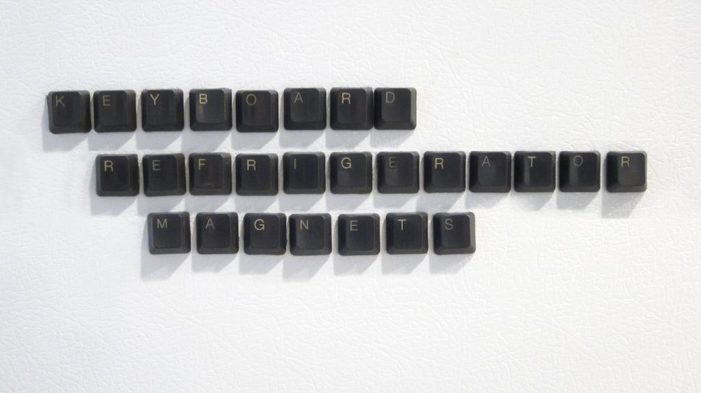 DIY: Μαγνητάκια από Keyboard Keycaps