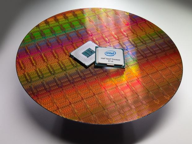 Η Intel λανσάρει τους νέους 18 core Xeon CPUs