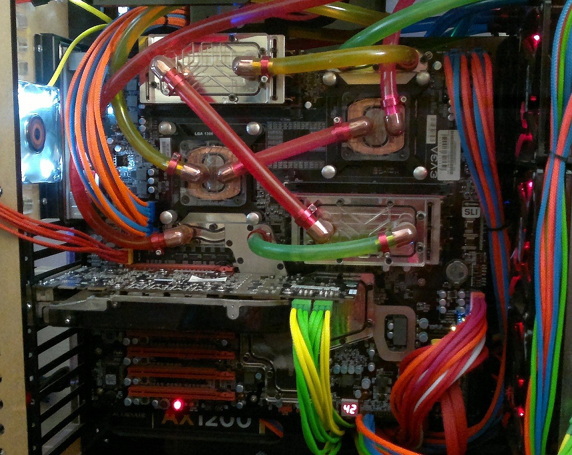 Spider220075 GPUPI CPU 1B GTS με δύο Intel Xeon X5670