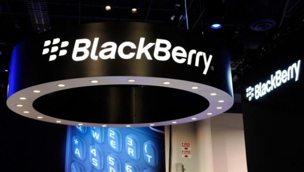 Η Microsoft δείχνει ενδιαφέρον για την BlackBerry