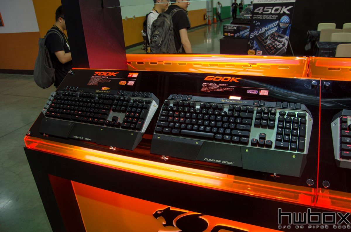 Computex 2015: Cougar Booth