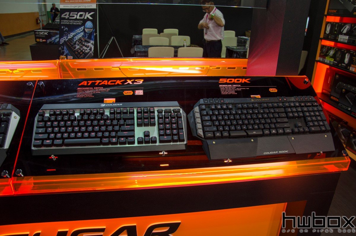 Computex 2015: Cougar Booth