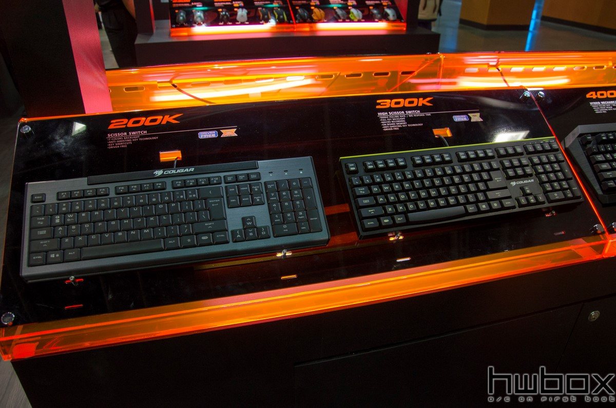 Computex 2015: Cougar Booth