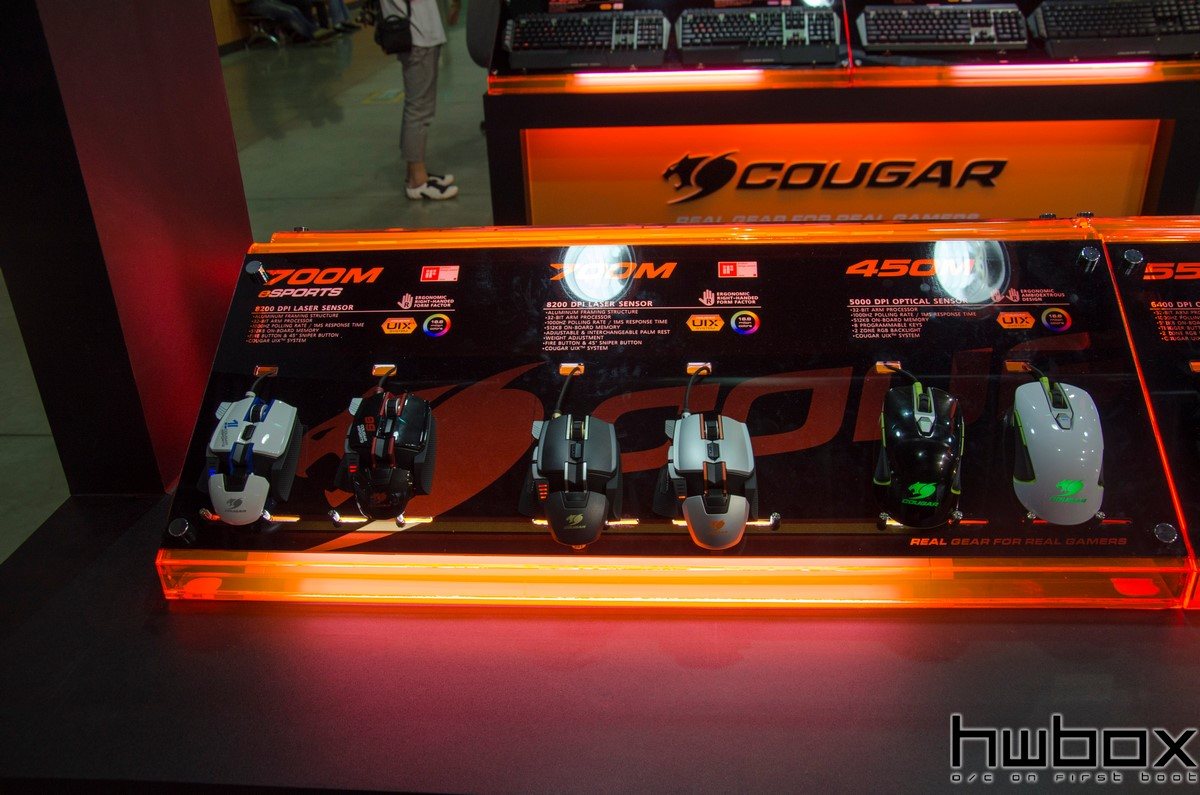 Computex 2015: Cougar Booth