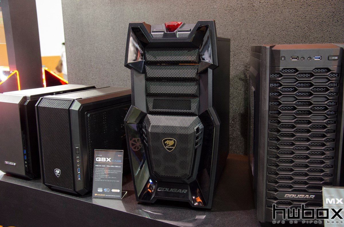 Computex 2015: Cougar Booth