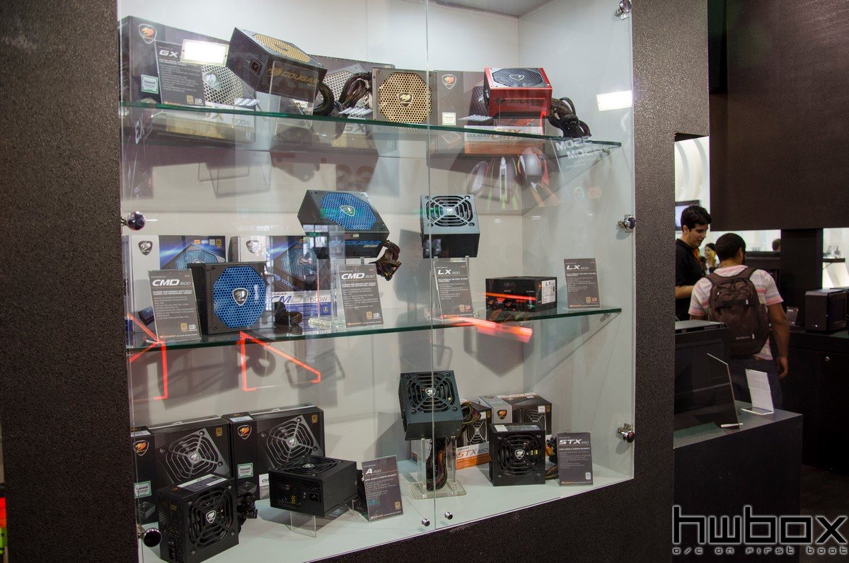 Computex 2015: Cougar Booth