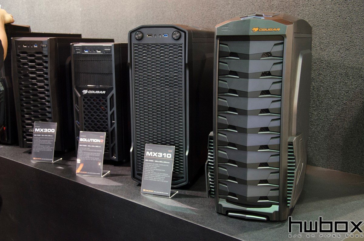 Computex 2015: Cougar Booth