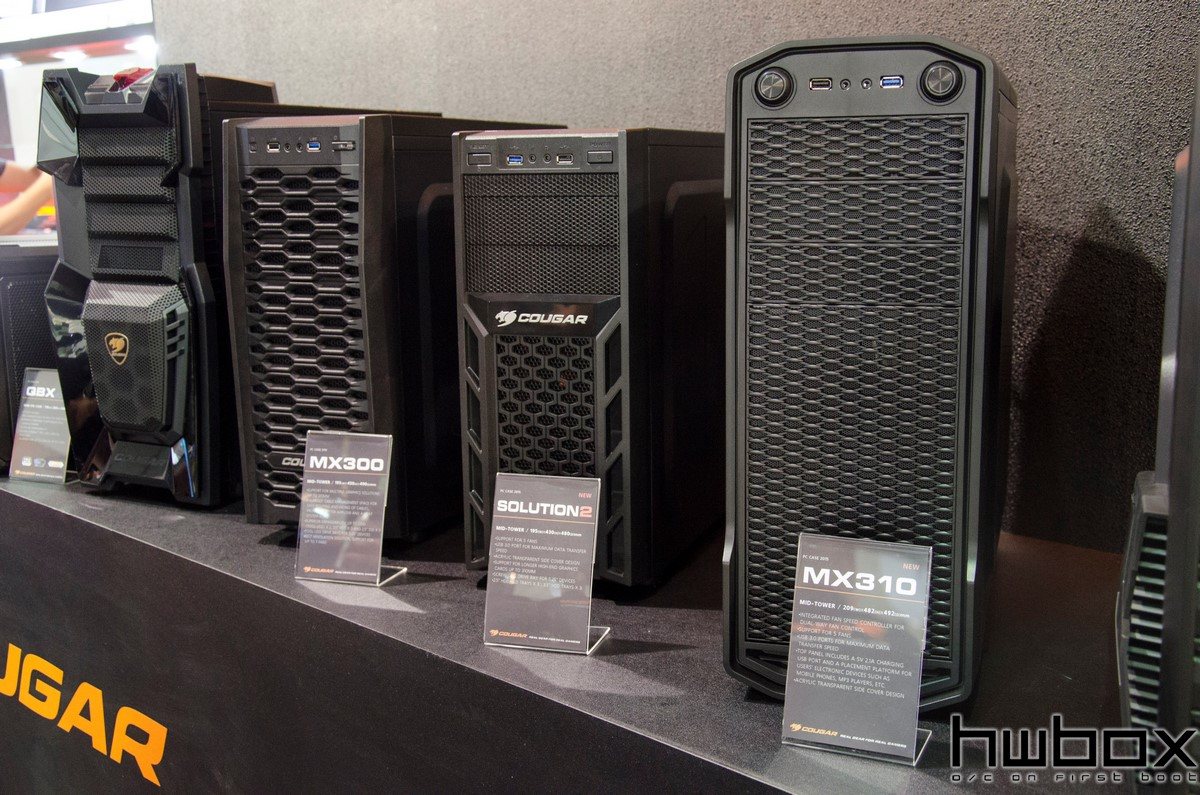 Computex 2015: Cougar Booth