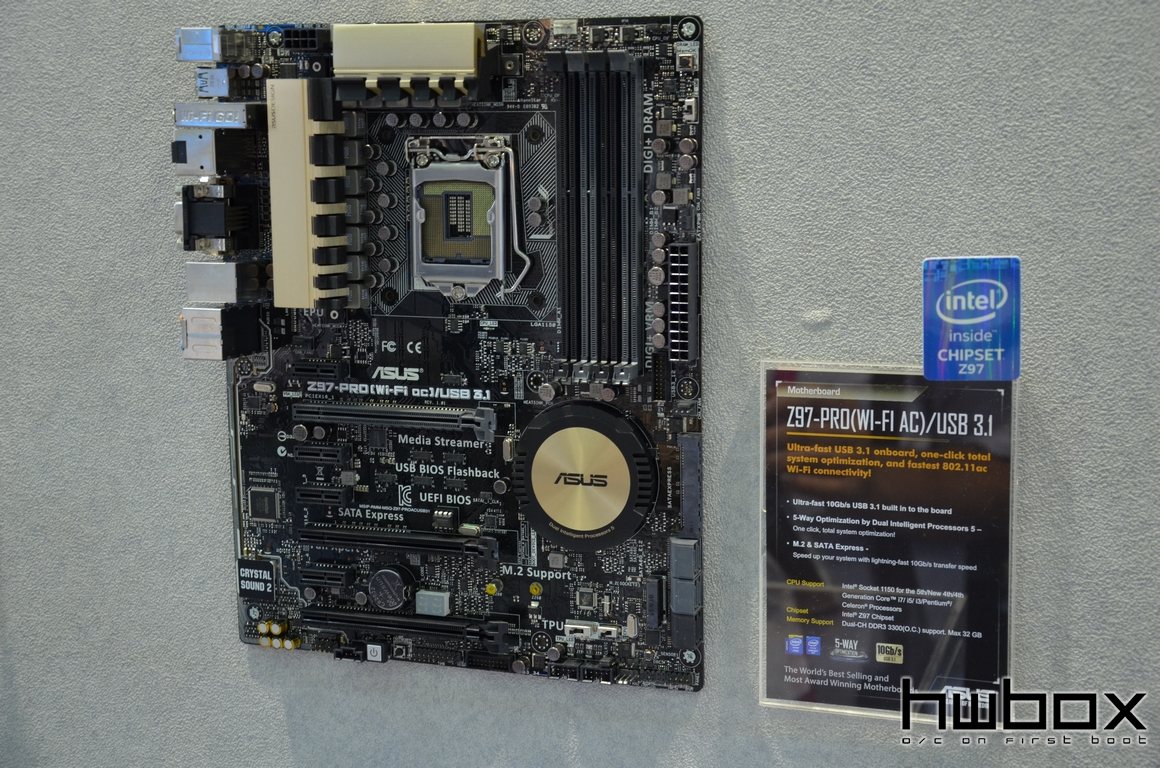 Computex 2015: ASUS Booth