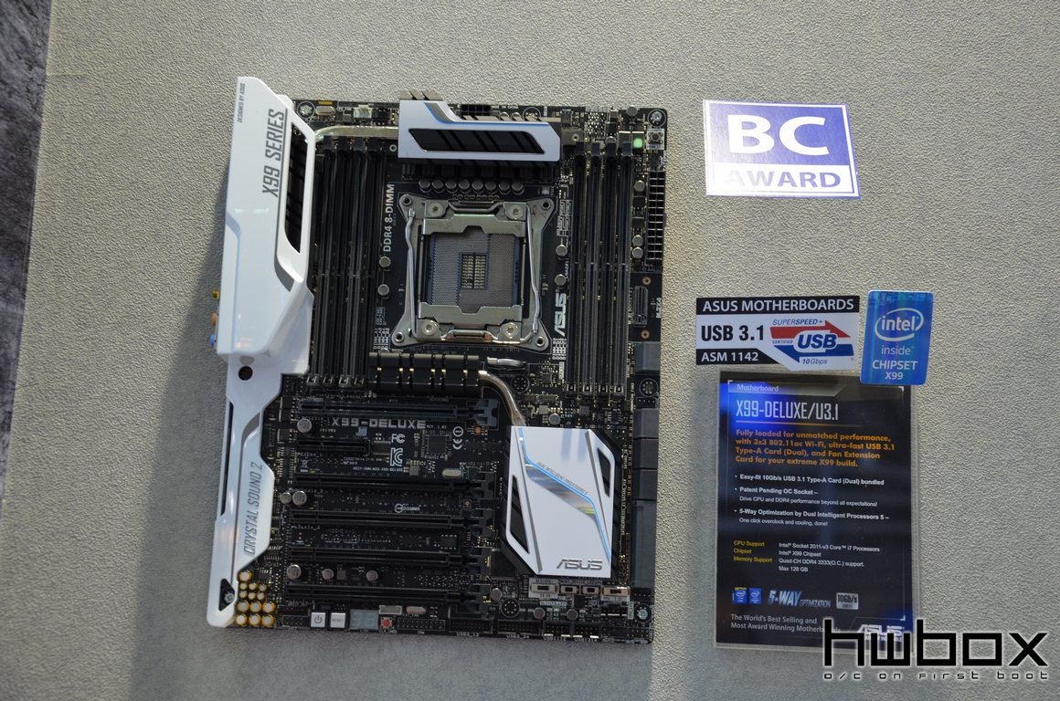 Computex 2015: ASUS Booth