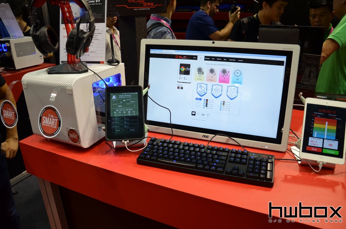 Computex 2015: Thermaltake Booth, Cases & Builds