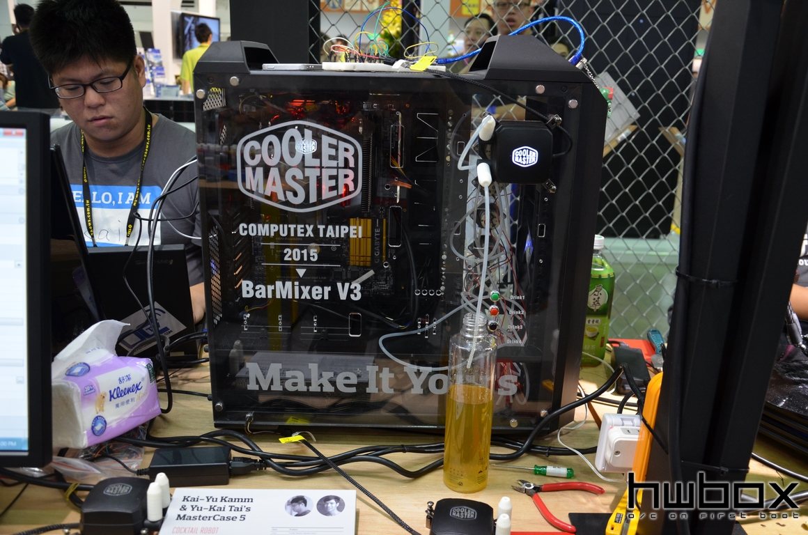 Computex 2015: Cooler Master Booth