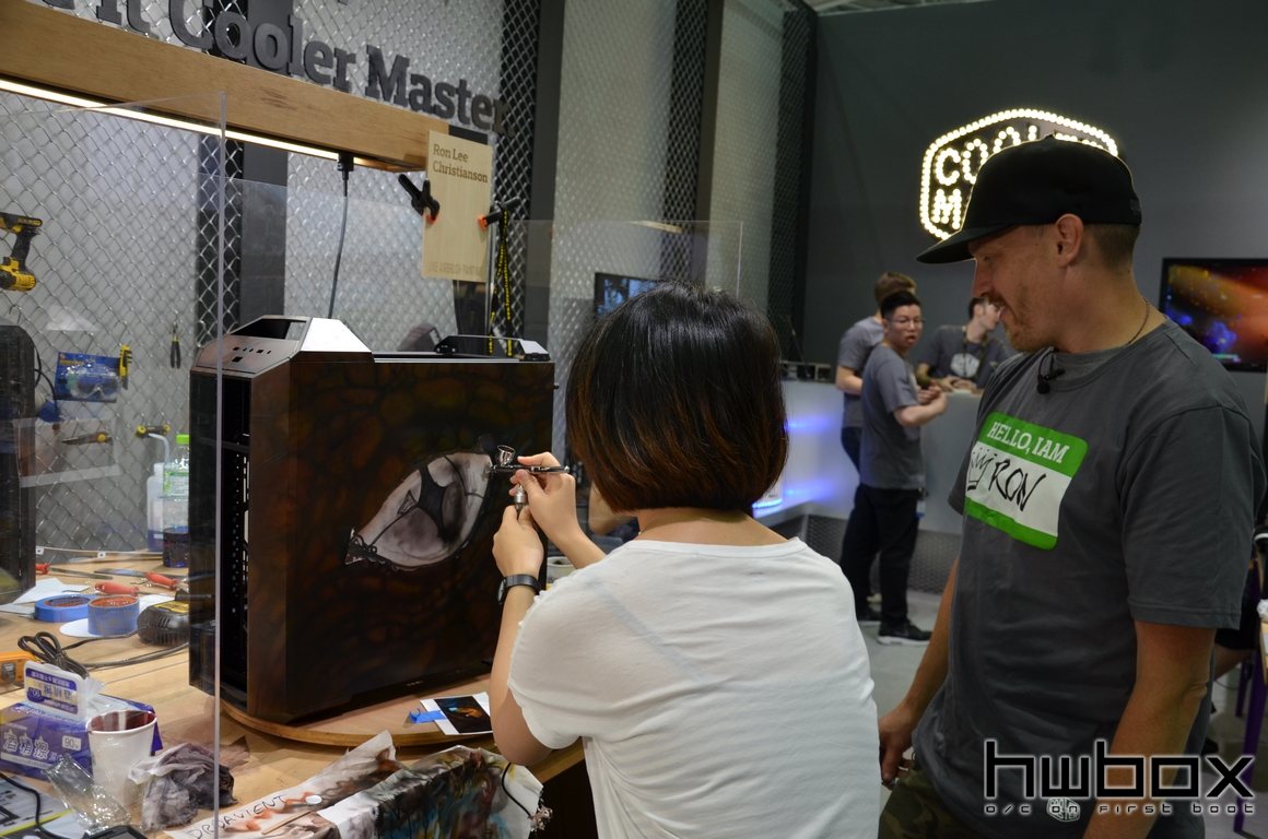 Computex 2015: Cooler Master Booth