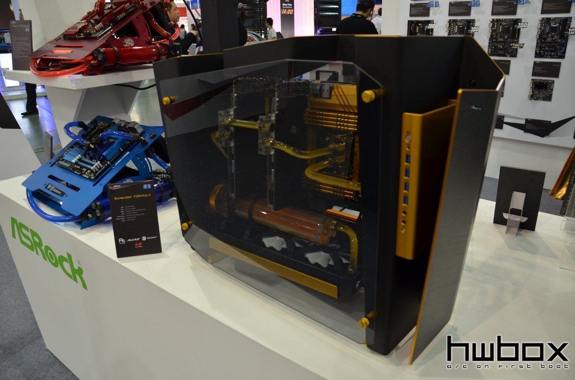 Computex 2015: ASRock Booth