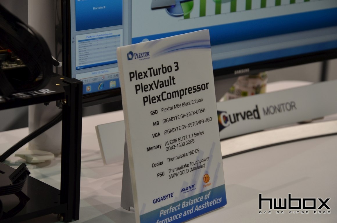 Computex 2015: Plextor Booth