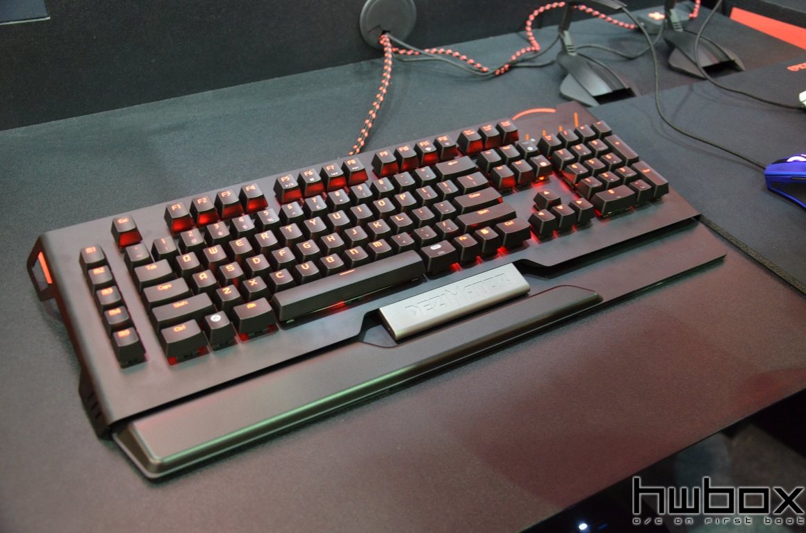 Computex 2015: EpicGear Booth