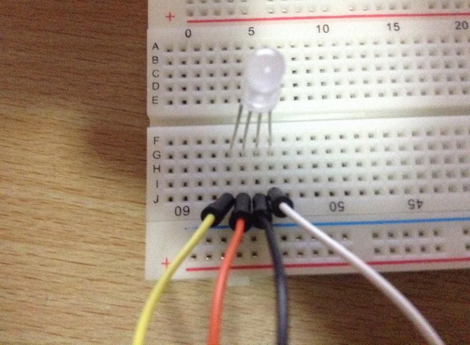 DIY: Παίζοντας με RGB LED στο Arduino