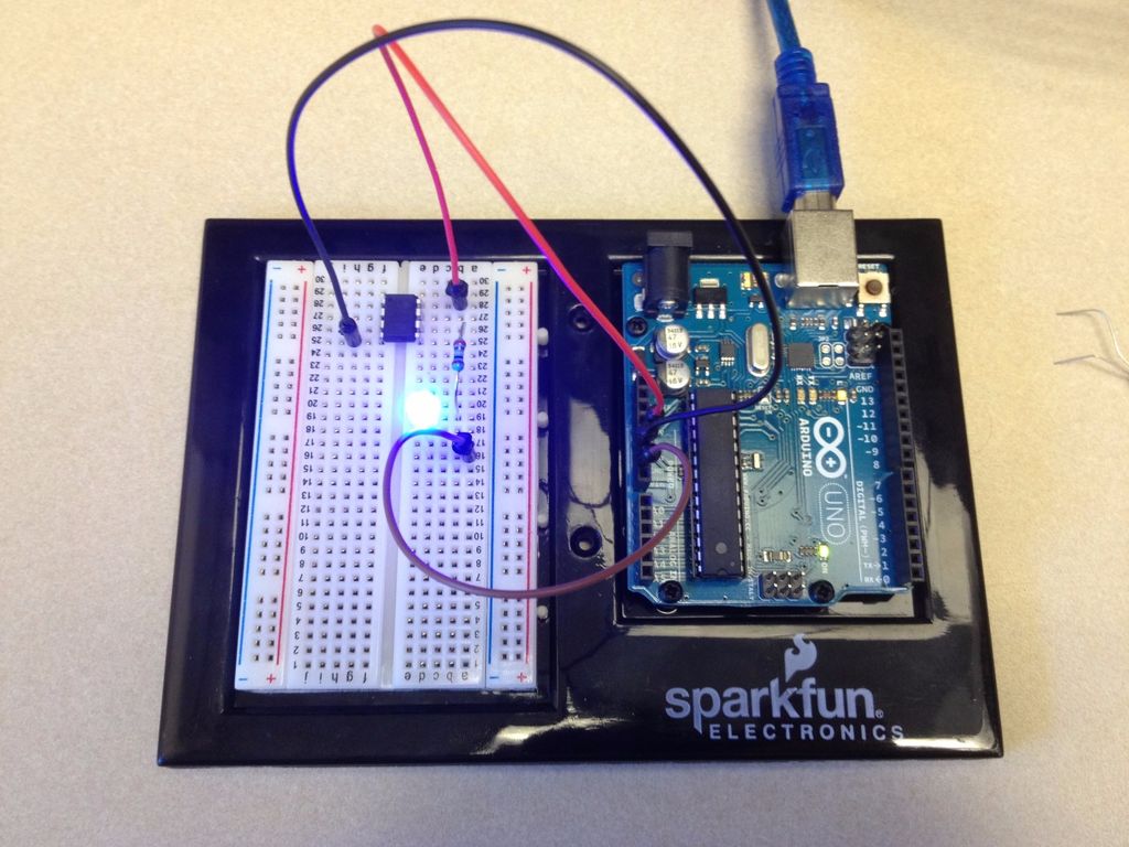 DIY: Προγραμματίζοντας ένα ATtiny με Arduino
