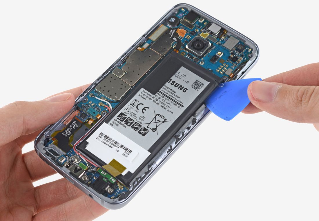 Samsung Galaxy S7 teardown: Δύσκολο στην επισκευή